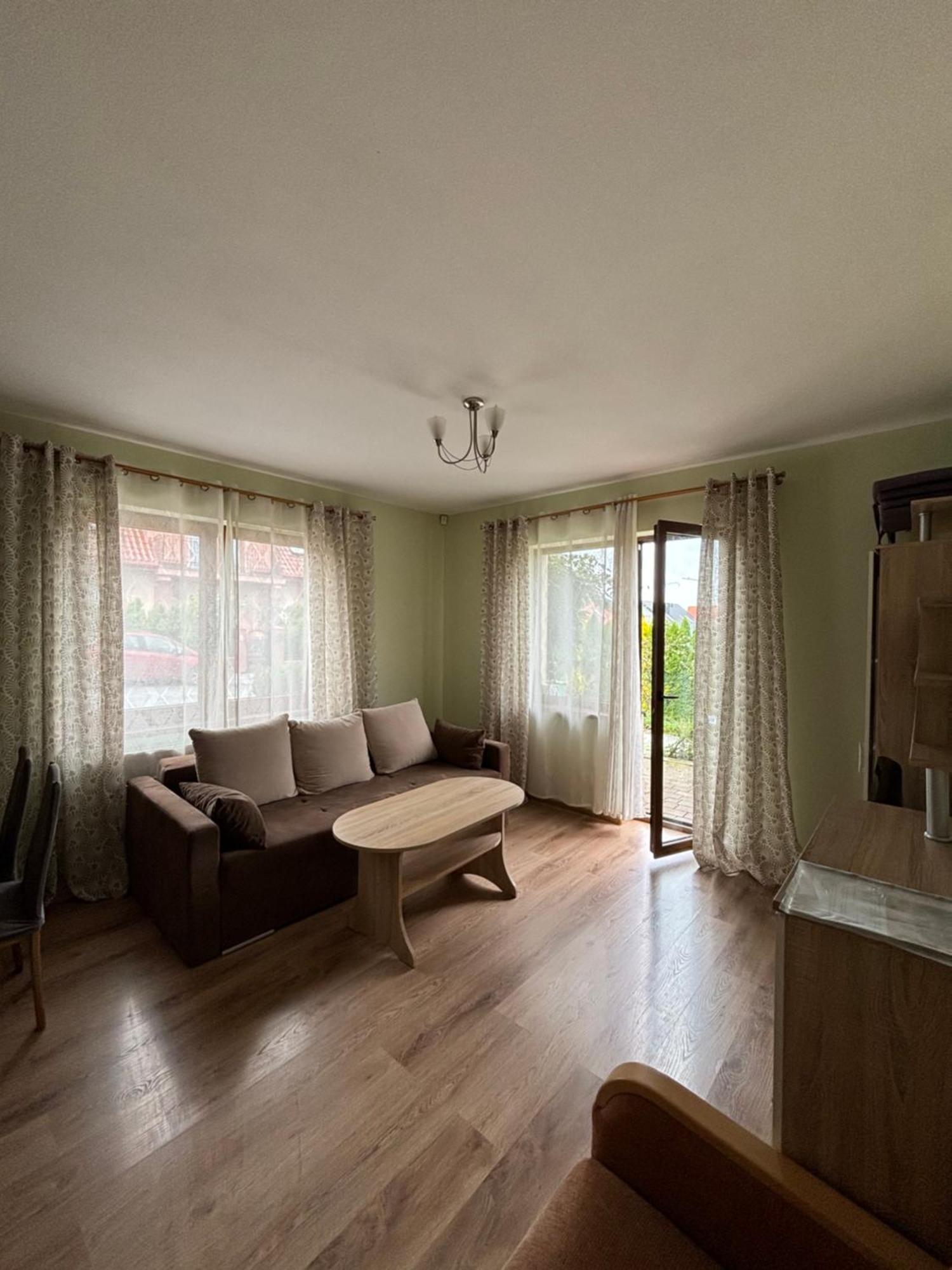 Wisniowy Sad Apartment Kudowa Zdroj Ngoại thất bức ảnh